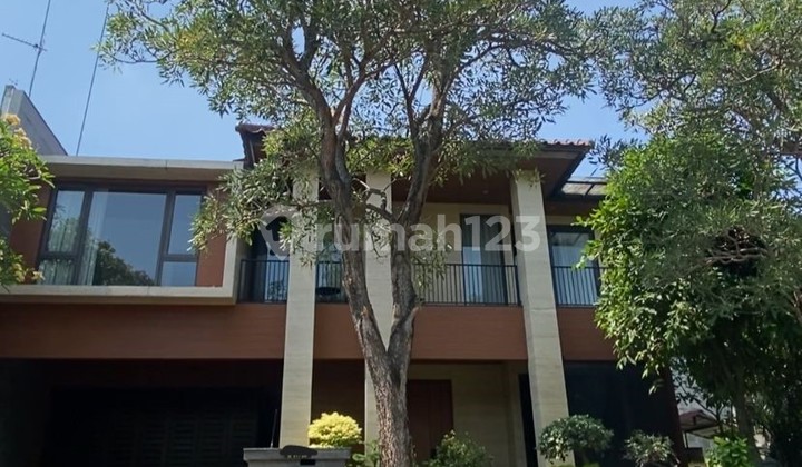 Dijual Rumah Cantik 2 Lantai, 8 menit dari Undip Semarang atas  1