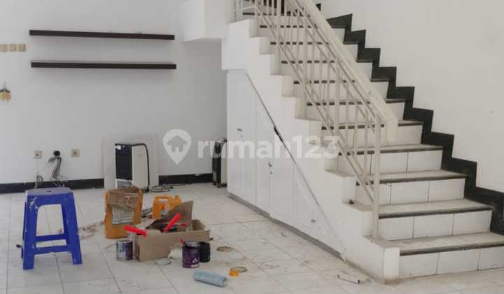 Dijual Rumah Walet Indomobil Uk 7x17 Standard 2 Lantai  2