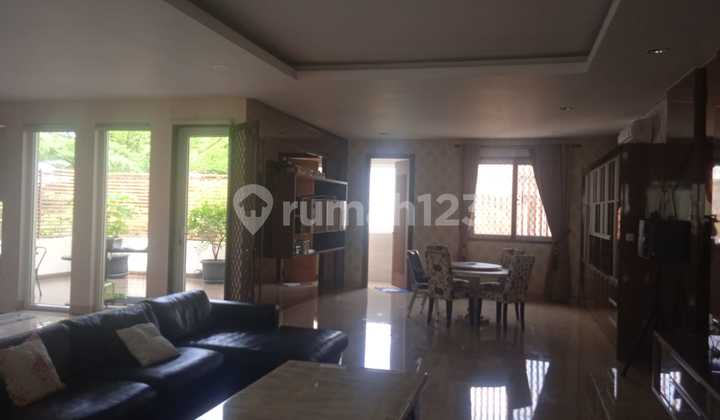 Dijual Cepat Rumah Pik Posisi Huk Uk 18x25m2 Ada Pool , Karaoke Room 2