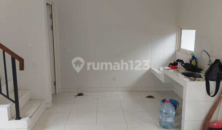 Dijual Rumah Baru di Sevila Park Uk 6x15 2 Lantai 