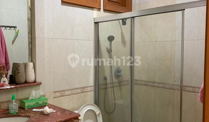 Dijual Rumah Pluit Putri 10x22, 2lt, SHM Bangunan Kokoh Unit Langka 2