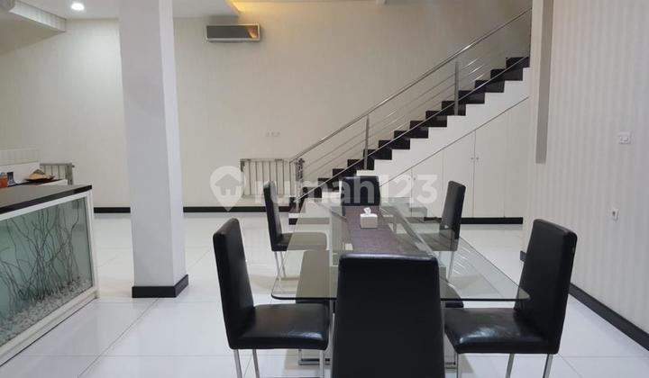 Dijual Rumah Bagus Dan Terawat di Walet Pik Uk 8x22m Semi Furnish