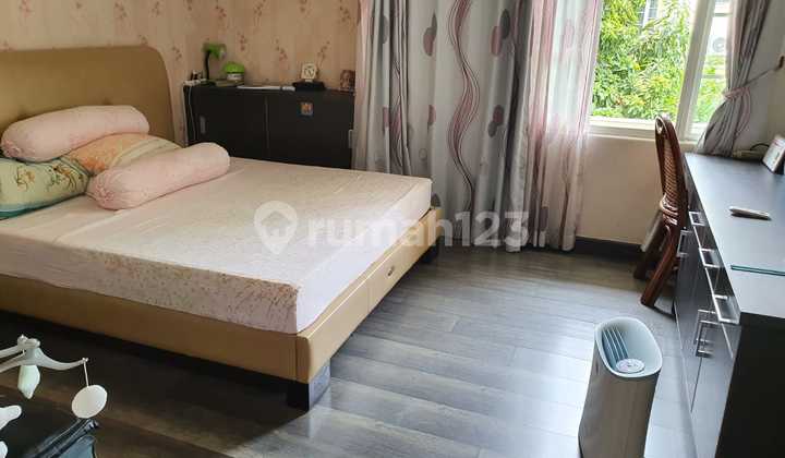 Dijual Rumah di Johar Hijau Pik Uk 10x18m 3,5lantai SHM Full Bangunan