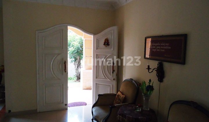 Raffles Hills Cibubur, Rumah Luas 4+1 KT Ada Studio Musik 2