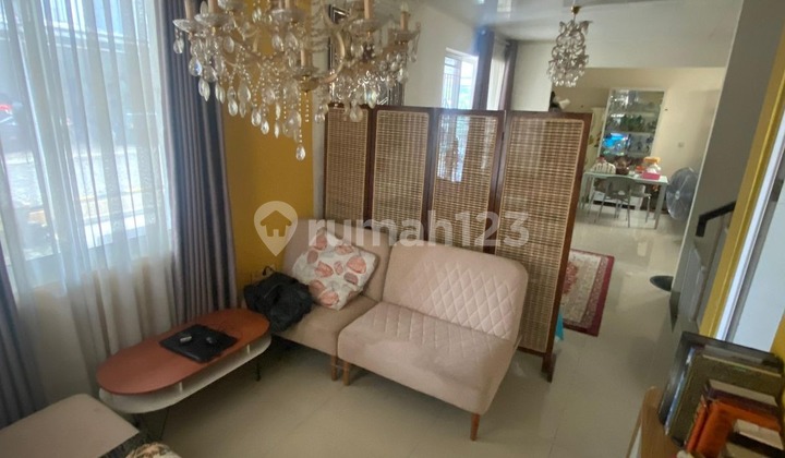 Victoria Garden Bekasi Hook House, Near Mall & Toll, SHM Negotiable 2