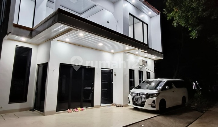 3-Storey Spacious Ready-to-Live House in Polri Cikeas with SHM Negotiable