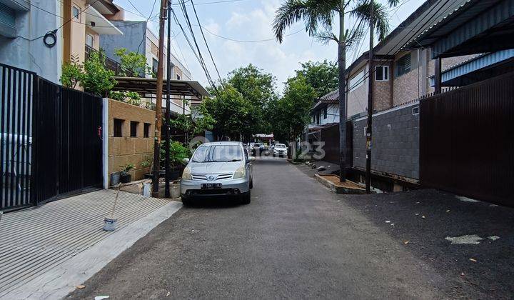 Rumah Kost 3 Lantai Bebas Banjir di Tanjung Duren 2