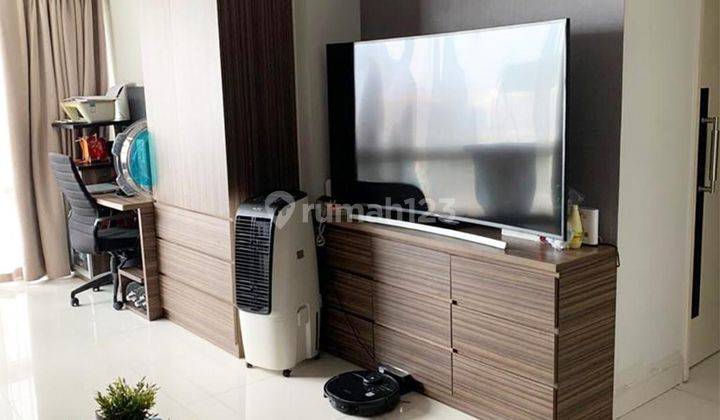 Condominium Taman Anggrek tower 4 type 2 BR Semi Furnish  2