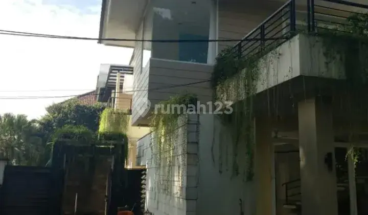 Rumah 2 Lantai Jual BU di Kemang Utara, Mampang Prapatan 2