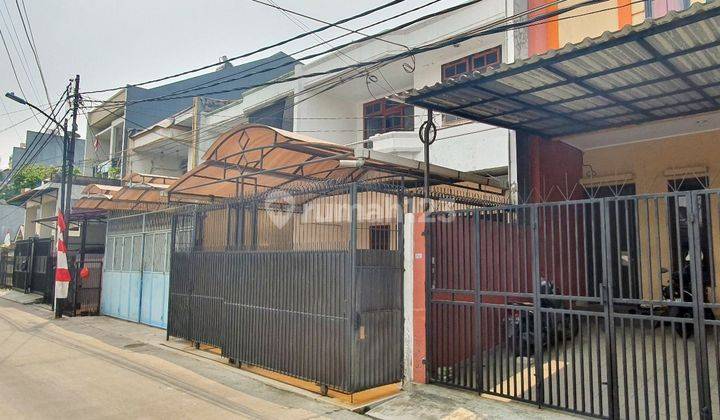 Rumah 2 Lantai Jalan 2 Mobil di Duri Kepa 2