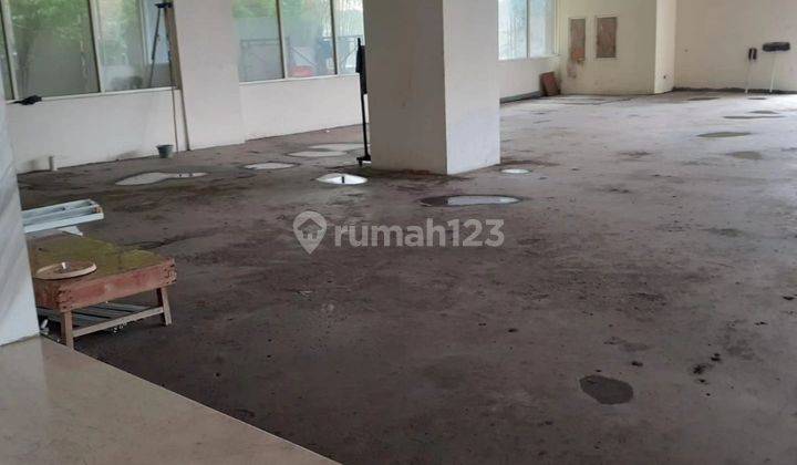 Gedung Kantor Siap Huni di Mampang Prapatan, Jaksel 2