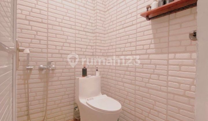 Rumah 2 Lantai Cloud Kitchen di Petukangan, Pesanggrahan 2