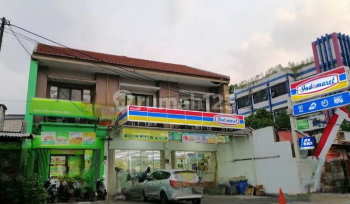 Ruko Gandeng 2 Lantai Jalan Luas di Kebon Jeruk 