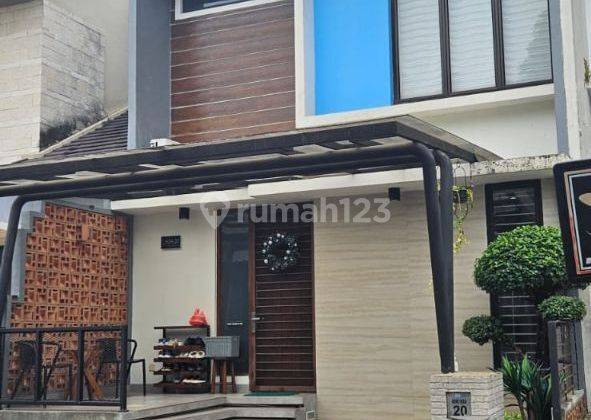 Rumah 2 Lantai Full Renovasi di Graha Raya Bintaro 1