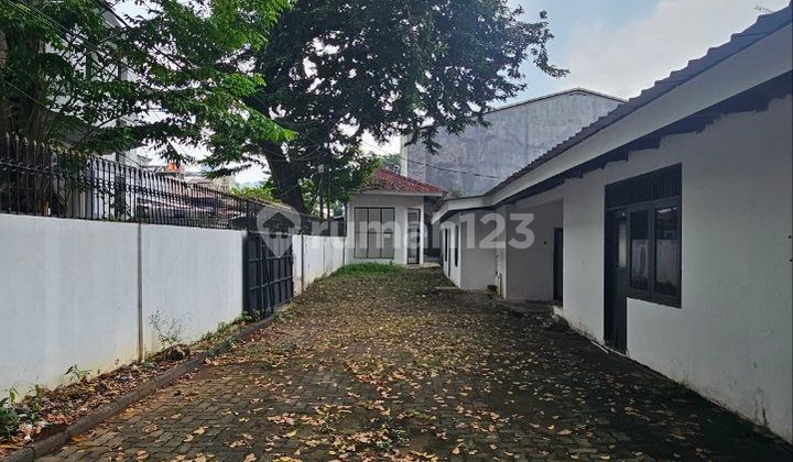 Tanah Dan Bangunan Komersial Area Di Jl Letjen S Parman