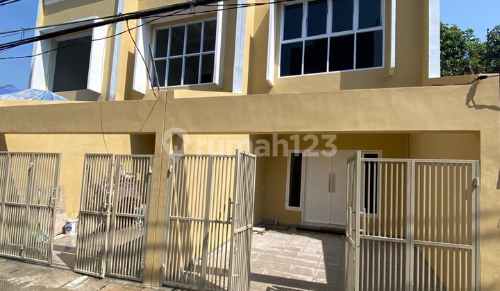 Rumah Brand New 3 Lantai Di Duri Kepa Jalan 3 Mobil