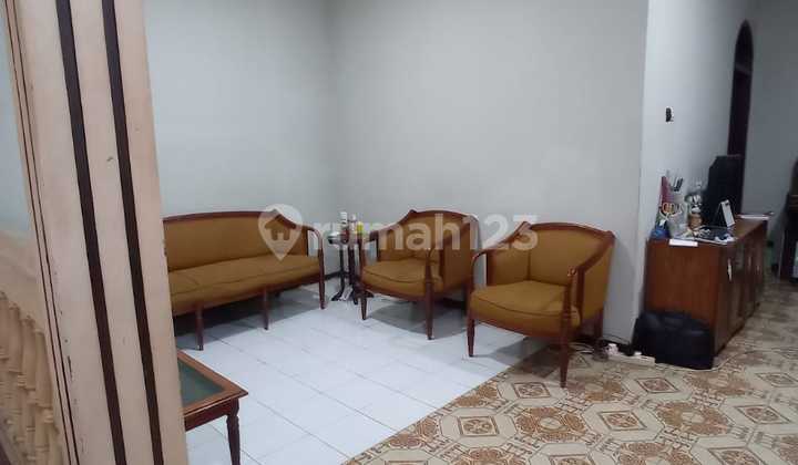 Ruko 2.5 Lantai di Tanjung Duren Siap Huni