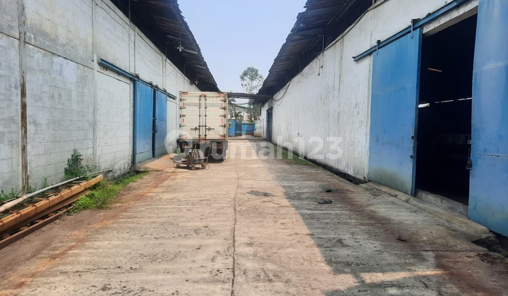 Ready-to-Use Warehouse on Jl Prabu Siliwangi, Jati Uwung Tangerang Ready-to-Use Warehouse on Jl Prabu Siliwangi, Jati Uwung Tangerang