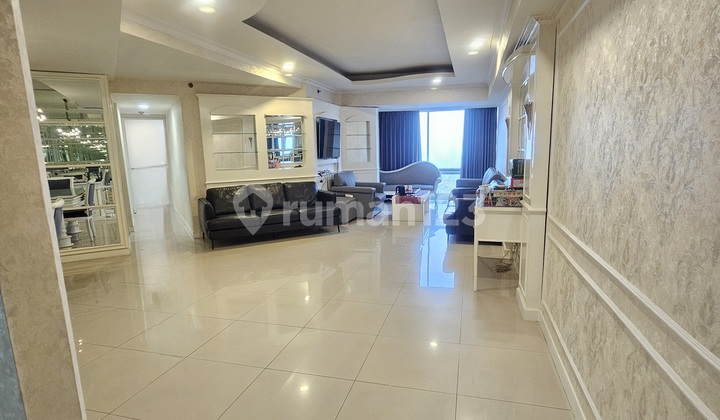 Taman Anggrek Condominium Type 3br Furnished