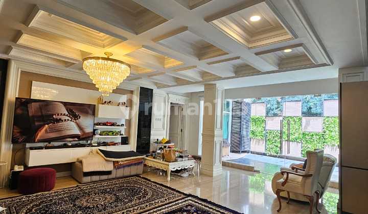 Rumah Siap Huni 2 Lantai di Pondok Indah