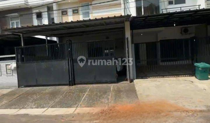 Rumah 2 Lantai Jalan 3 Mobil Siap Huni Di Citra, Jakbar 1