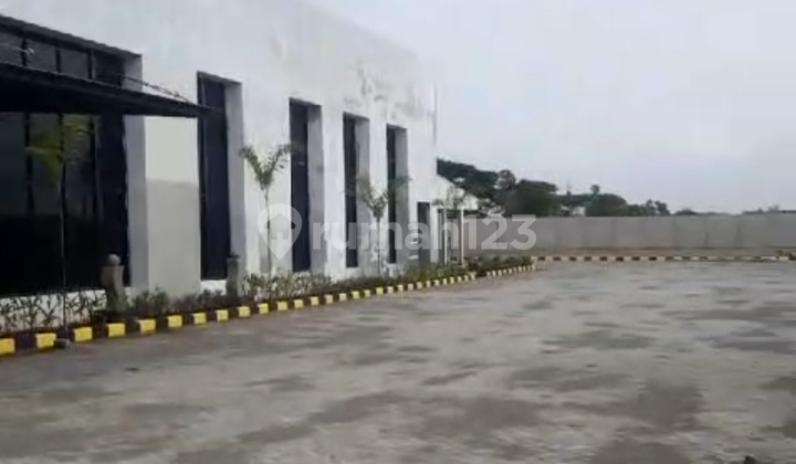 Gudang Siap Pakai Di Jl Raya Solo Sragen