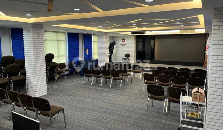 Ruko 4 Lantai Gandeng 3 Di Business Park Kebon Jeruk