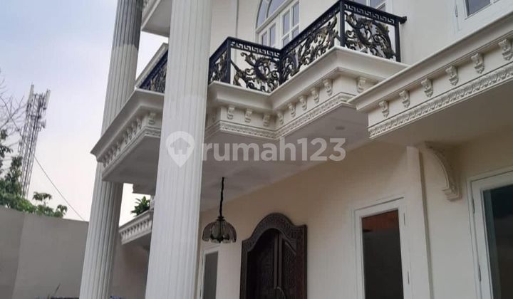 Rumah Baru 2 Lantai Di Jl Benda, Kemang 