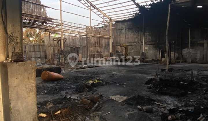 For Quick Sale: Ex-Warehouse of Pickles, Kalideres