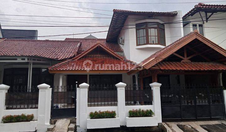 Rumah Lokasi Strategis Dan Tenang Di Cipete  1