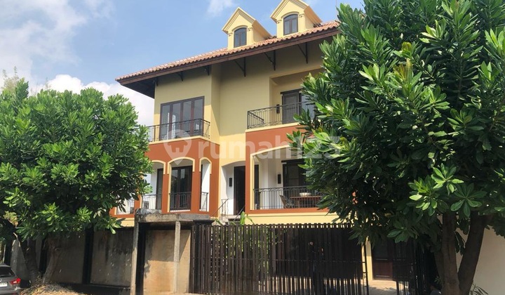 Rumah Walet Permai 2 Lantai Di Pik Ada Swimming Pool Rumah Walet Permai 2 Lantai Di Pik Ada Swimming Pool