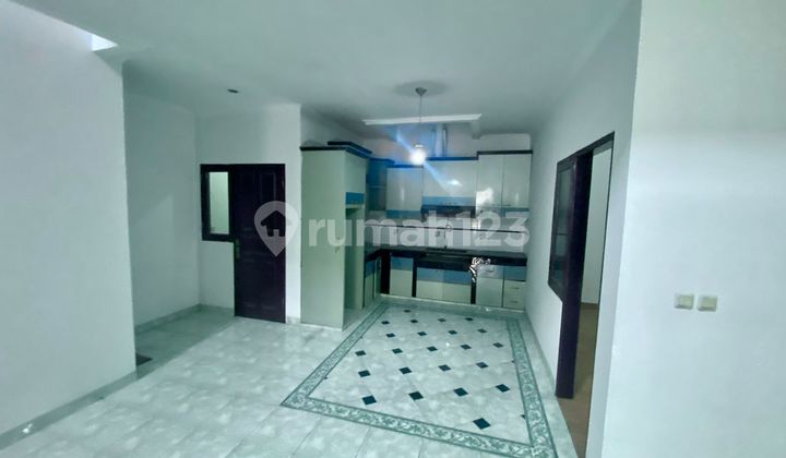 1.5-Story House in Prima Indah Complex, Jelambar 2