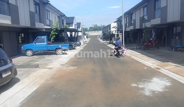 Park Serpong 3 Bedrooms for Rent 2