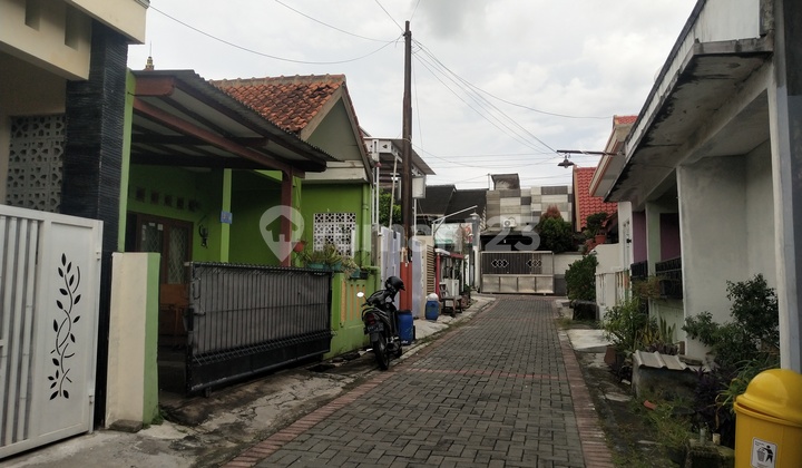 Rumah Bagus Di Sendangmulyo Tembalang Semarang 2