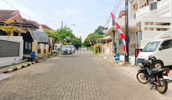 Dijual Rumah 2 Lantai Dekat Kampus Undip, Siap Huni 2