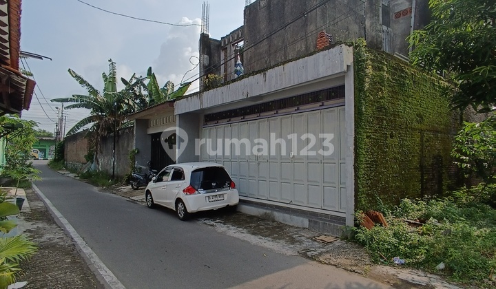 Ready-to-Live House in Kartasura, Sukoharjo - Only 1.1 Billion! Ready-to-Live House in Kartasura, Sukoharjo - Only 1.1 Billion!