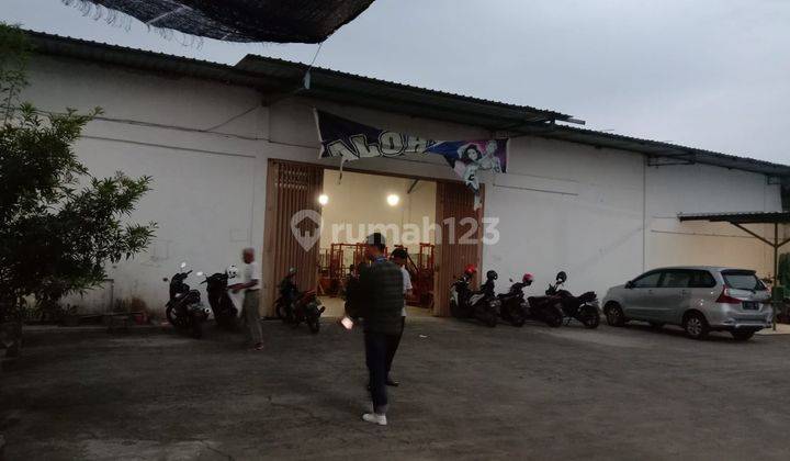 Gudang Mojokerto Dekat Jalan Propinsi..tugu Uks Mojokerto 2