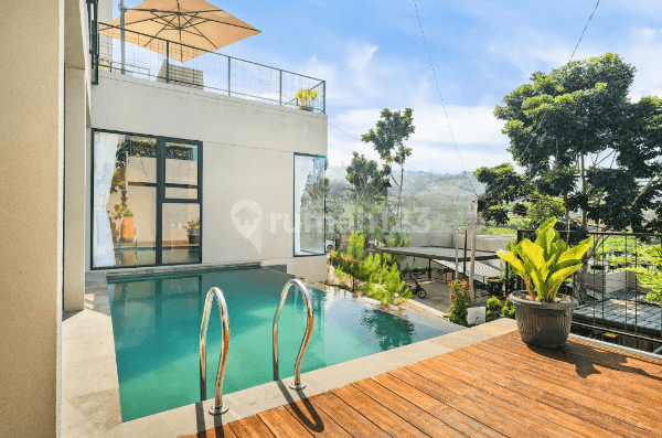 Villa Dago Village Super Luxury di Dago, Bandung 1