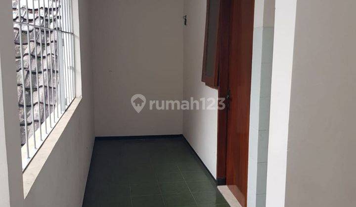 Lu2703 Dijual Rumah di Perumahan Elit Sulfat Blimbing Malang Terawat 2