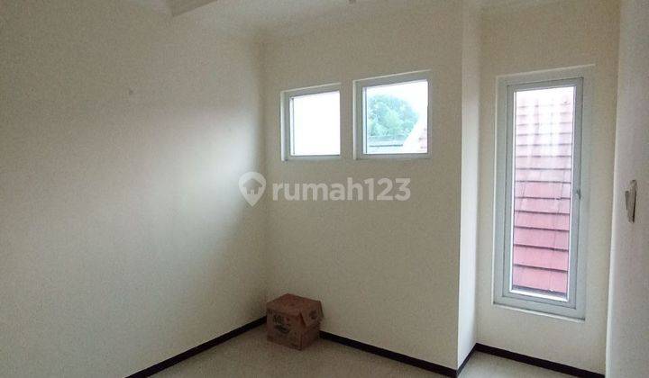 Lu3670 Rumah di Ijen Nirwana Klojen Malang Bagus Terawat 2