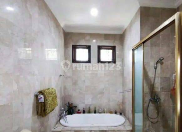Dijual rumah mewah full furnished Burangrang 10