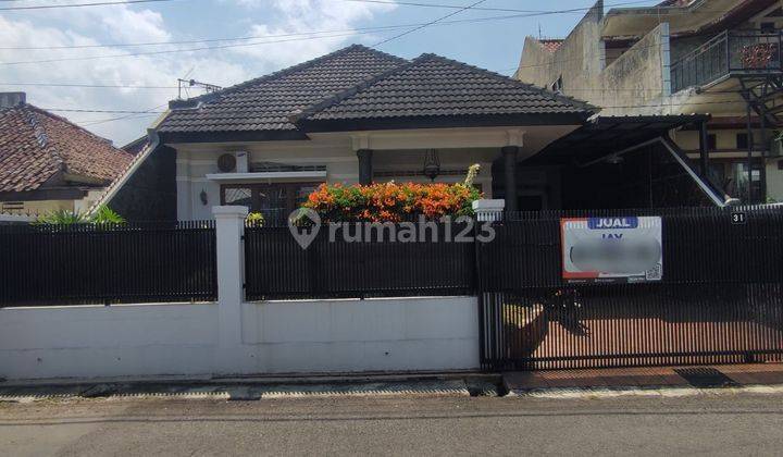 Dijual Rumah Full Furnished Terawat Burangrang 1