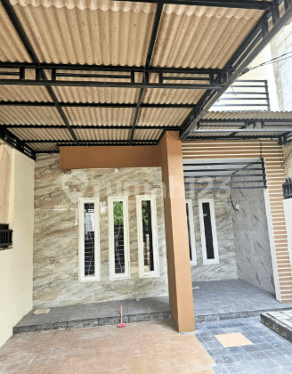 Dijual Rumah 2lt di Cluster Mahoni Taman Royal 1 Kota Tangerang 2