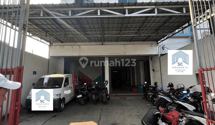 Di Sewakan Ruko 3lt Uk 9x40m Gede Strategis di Jalan Raya Merdeka, Kota Tangerang 1