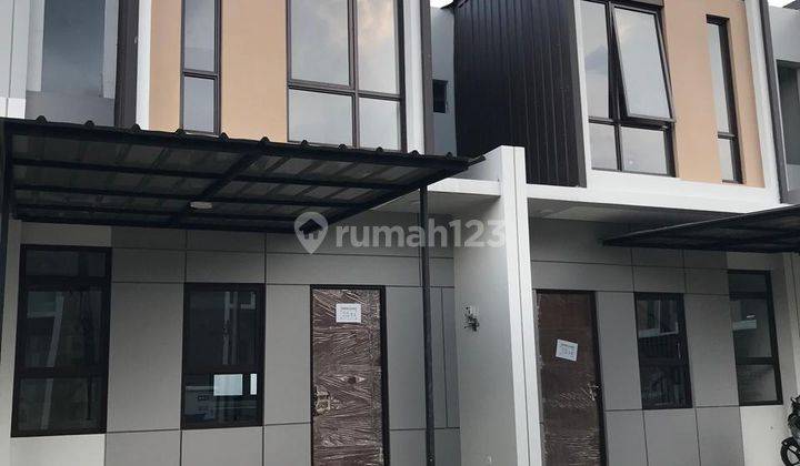 Disewakan Rumah 2lt Rapih Kondisi Siap Huni Murah di Banjar Wijaya, Cipondoh Tangerang 2