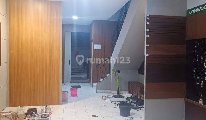 Disewakan Ruko 2lt Murah!!! UK 5x18m di Taman Royal 3 Kota Tangerang 2