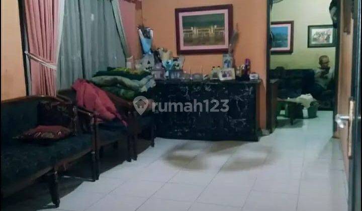 Dijual Rumah Cocok untuk Usaha di Pinggir jalan Joglo Raya, Kembangan Jakarta Barat UK 10 x 24m 2