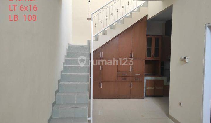 Dijual Rumah 2lt di Pinus Taman Royal 1, Cipondoh, Tangerang 2