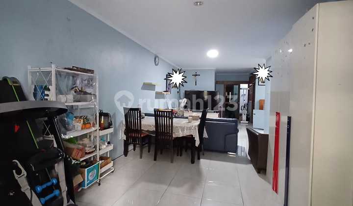 Disewakan Rumah 2lt Siap Huni!!! di Kavling Polri Grogol, Jakarta Barat, 85jt/thn 2
