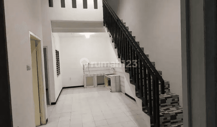 Disewakan Rumah Rapih Siap Huni!!! di Cluster Metro Permata 1 Krang Tengah Tangerang Ases Tol Jakarta & dkt Greenlake 2
